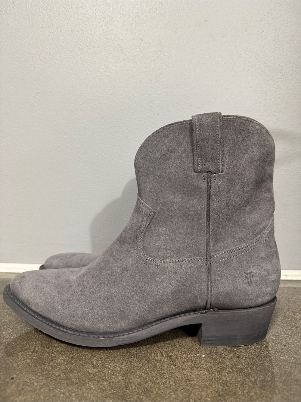 Frye Billy Western Bootie Ash Blue Suede Women’s Size 11 - Picture 3 of 11